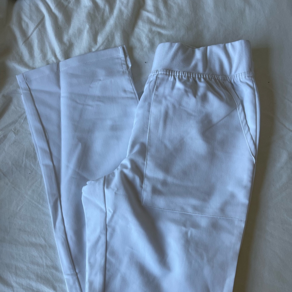 Scrubology white scrub pants
